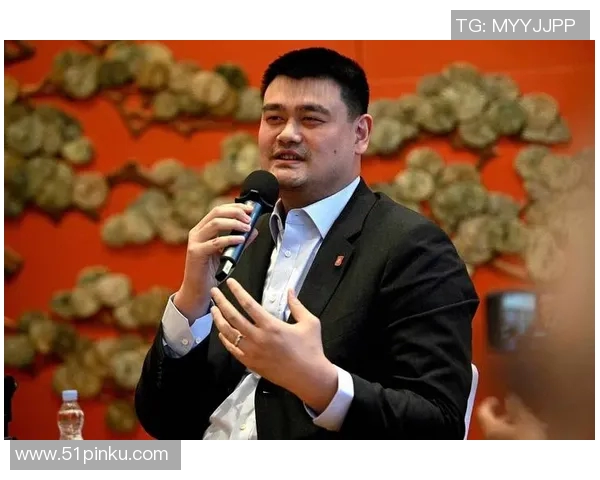 姚明现状身高揭秘：从篮球巨星到公益事业的转型之路